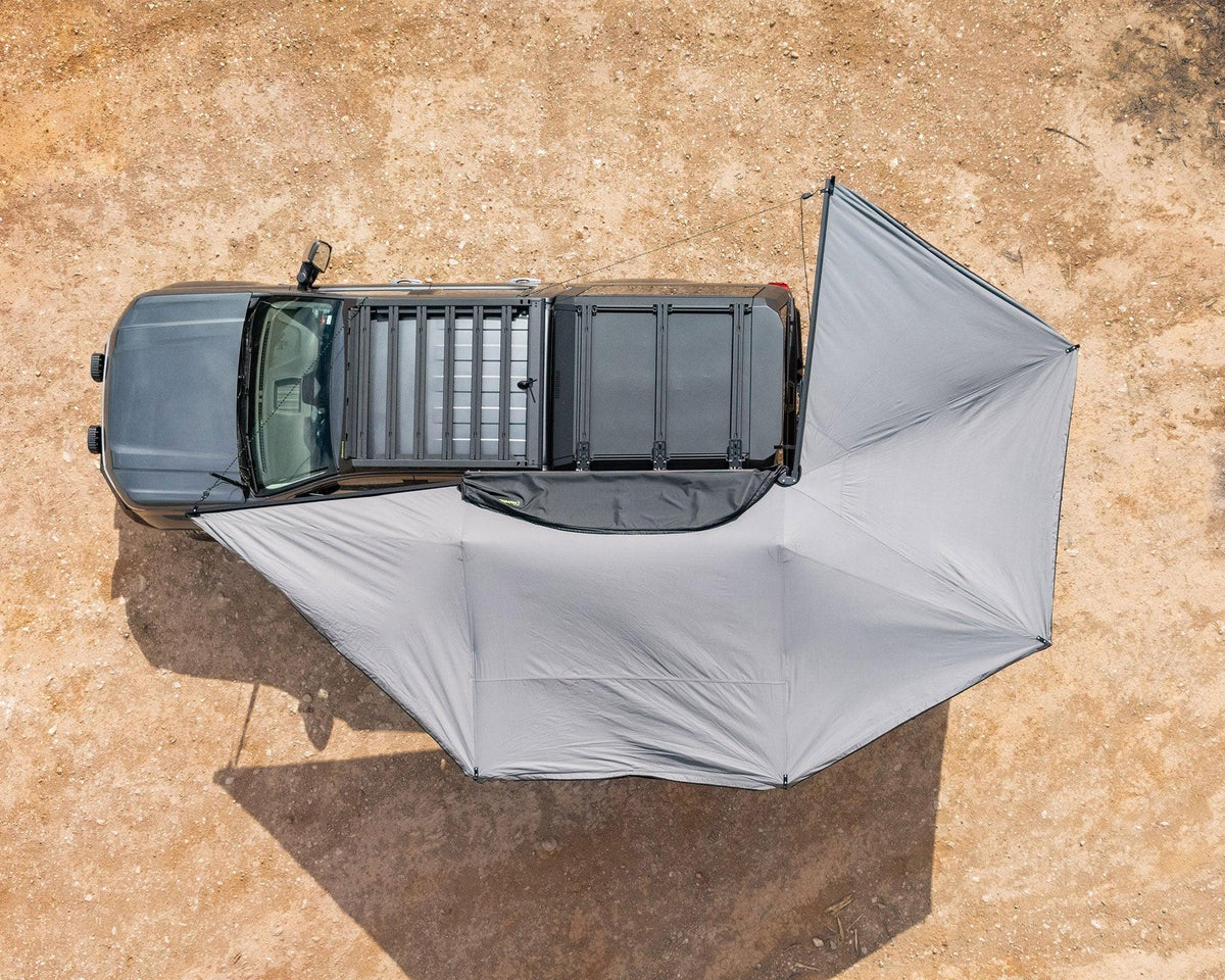 Aerial view of the Deltawing 270 degree XL awning wrapped around a 4x4