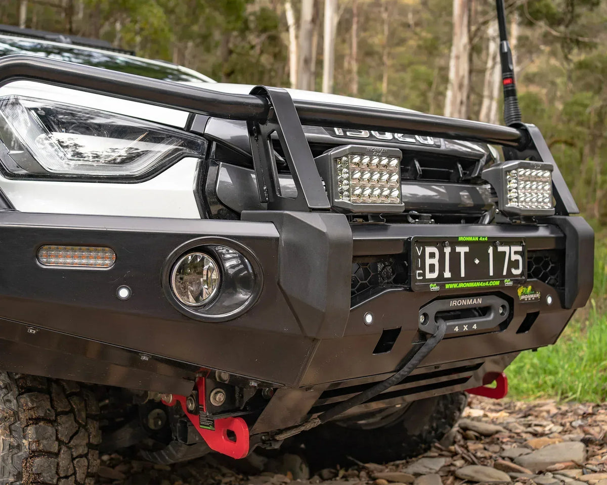 Bul Bar Tools Deluxe Bull Bar for Isuzu D-MAX (2019-2024) – IRONMAN 4x4 Africa