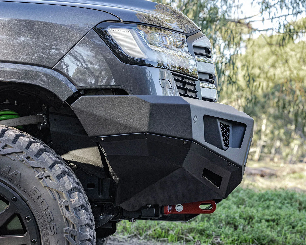 35 Inch Rally Bar Raid Bar for Toyota 300 Series LandCruiser – IRONMAN 4x4 Africa