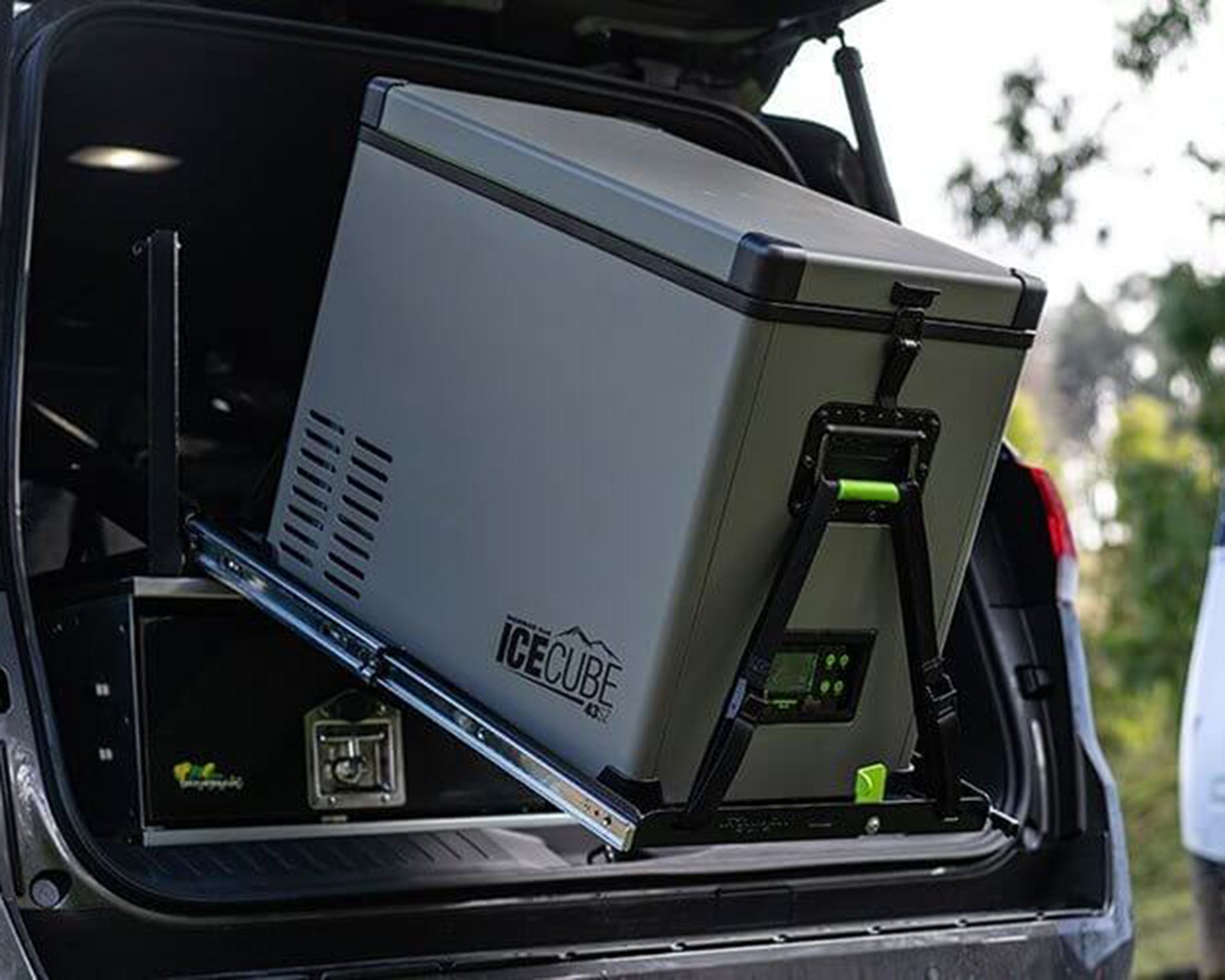 Tilting Fridge Slide for 30 50L Camping Fridges