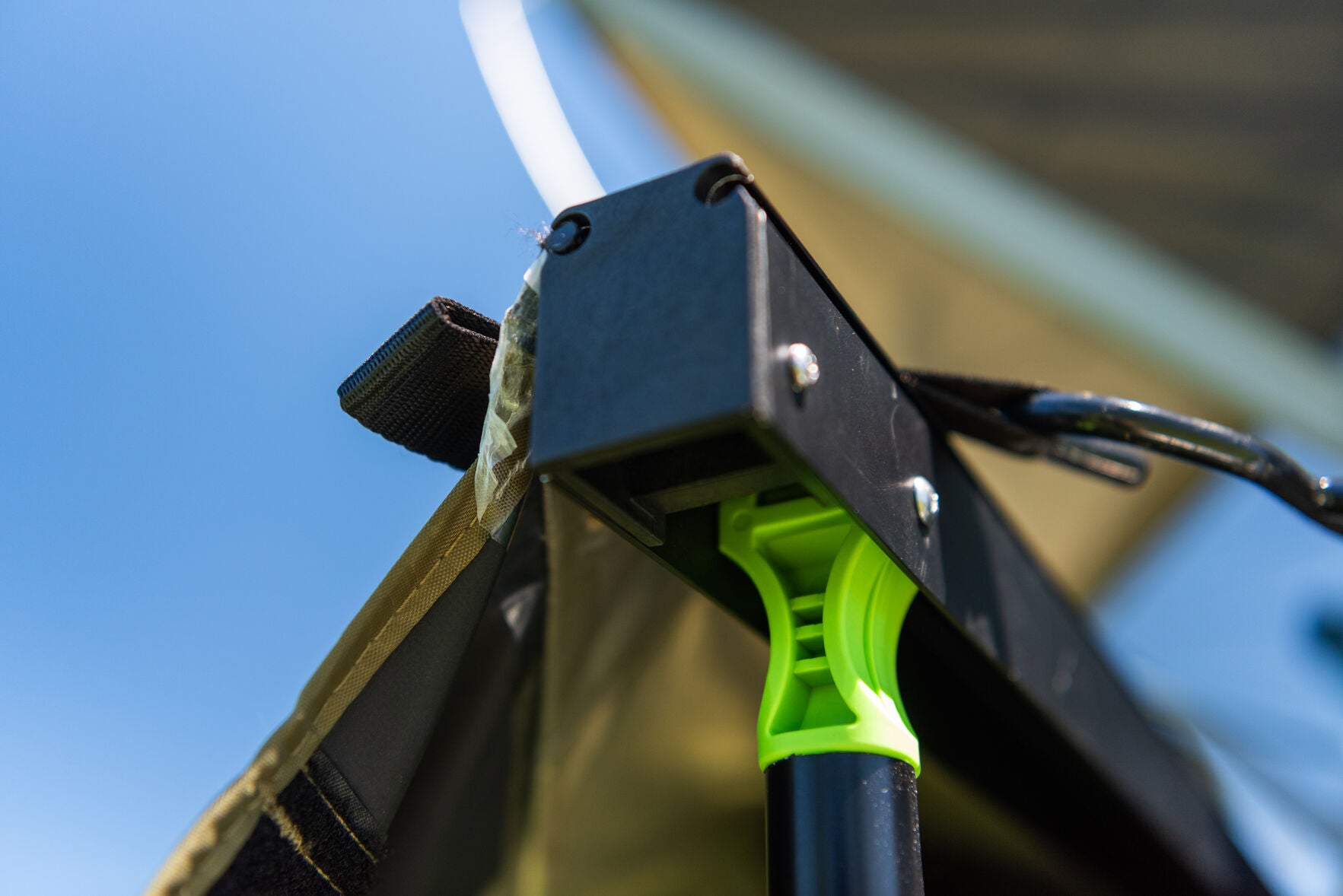Deltawing 270 Awning (LHS, Unsupported)